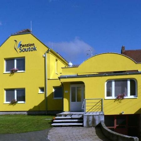 Penzion Soutok Lanzhot Екстер'єр фото